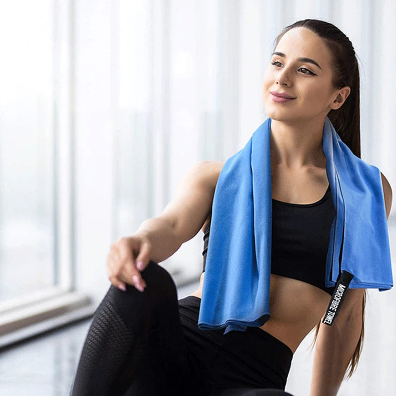 Ultra-Light Quick-Dry Sports Towel – Super Absorbent, Antibacterial, Portable Towel for Travel